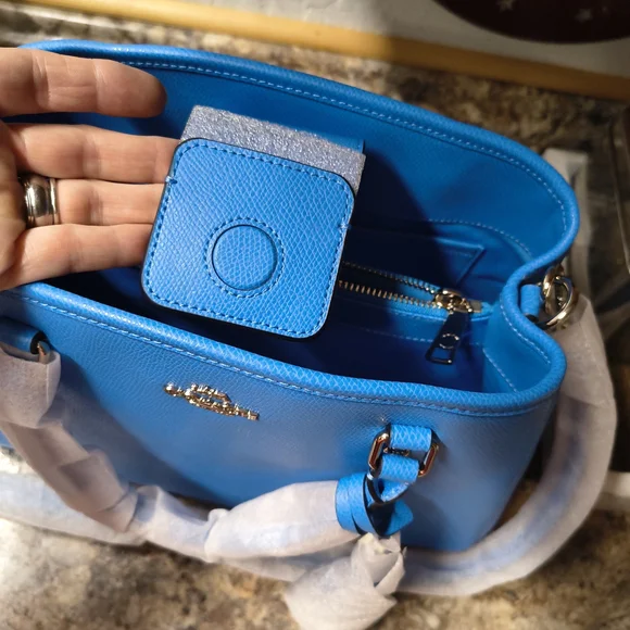 Coach Margot Vibrant Blue Satchel 💙 Rare Blue 💙 2016 Edition 💙 SUMMER COLOR - Picture 3 of 10